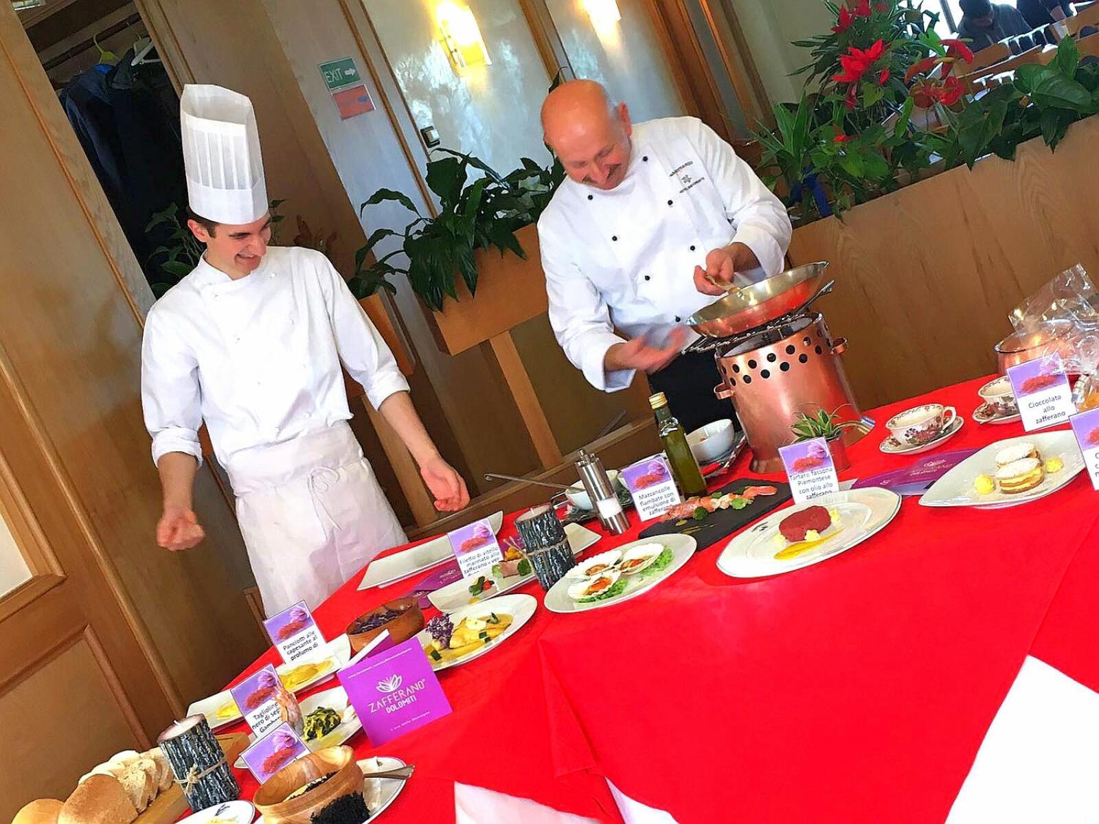 Hotel Ristorante Sagittario Feltre Eksteriør bilde